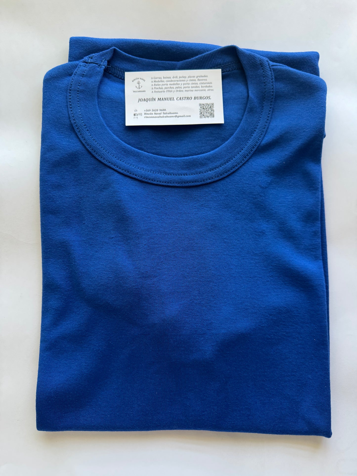 Polera azul 100 % algodón, manga corta en todas las tallas