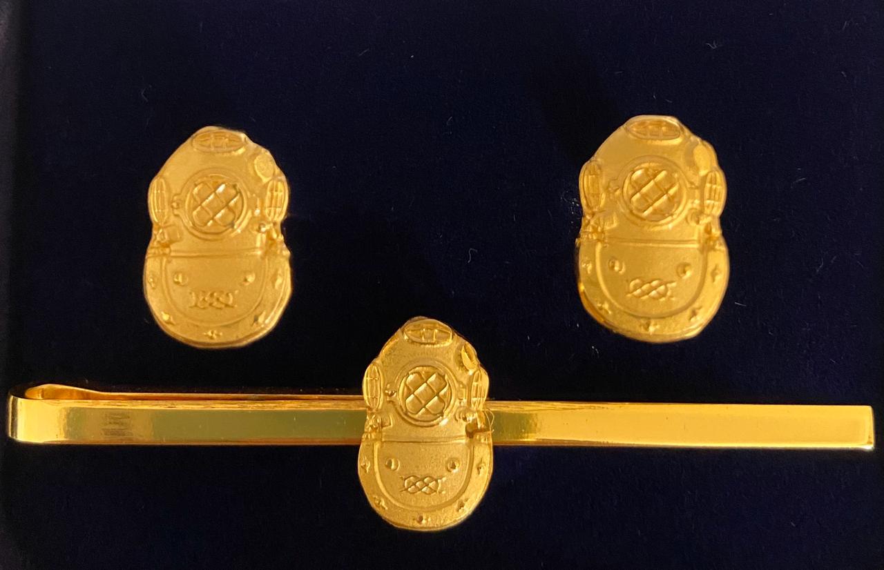 Colleras Armada de Chile bañadas en oro con relieve
