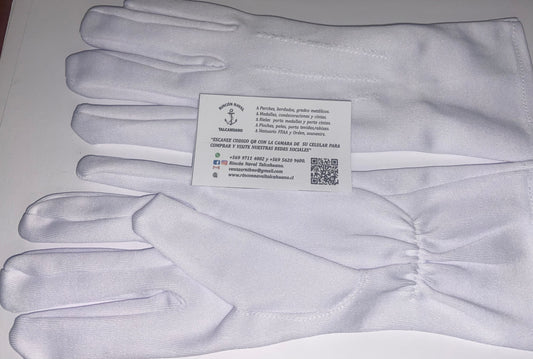 Guantes blancos para desfile