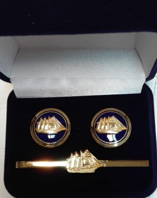 Colleras de la Esmeralda bañadas en oro con relieve